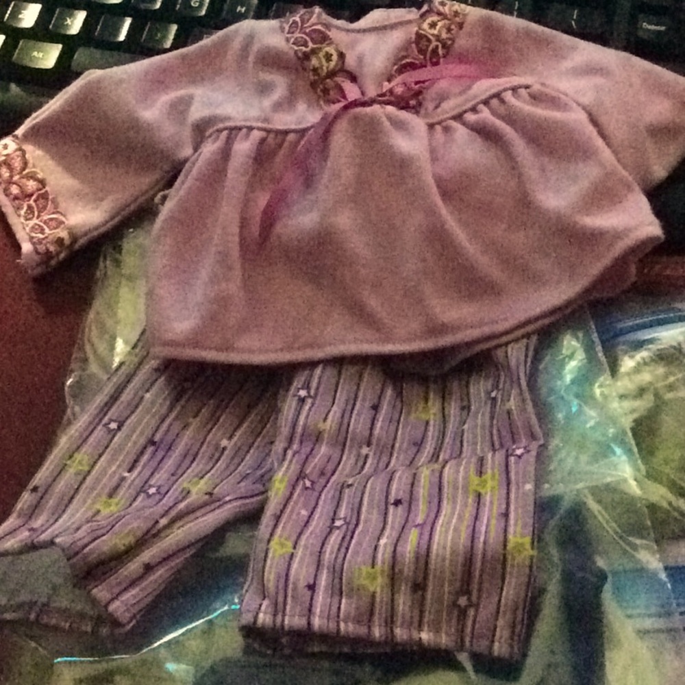 Hold Mics Doll Clothes